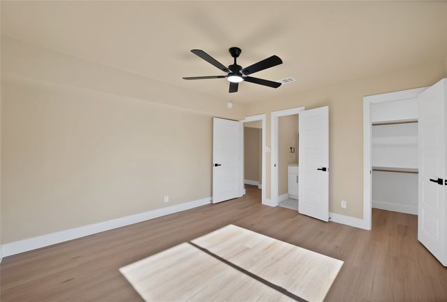 2527 Alaska Avenue, Dallas, TX 75216