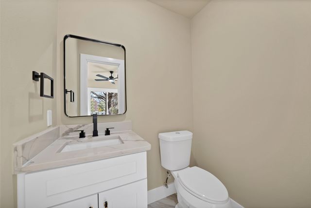 2527 Alaska Avenue, Dallas, TX 75216