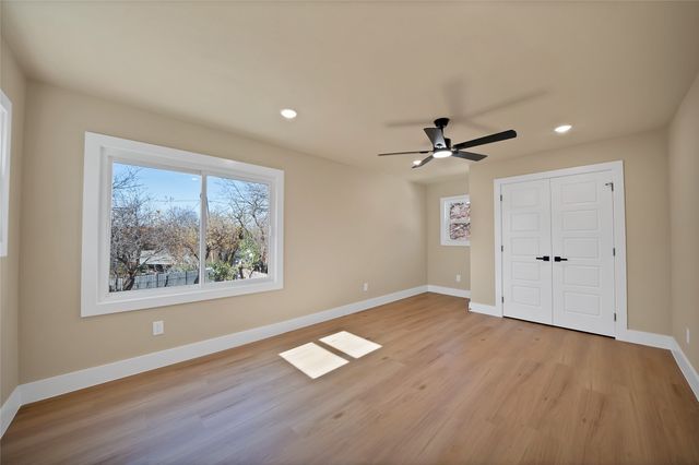 2527 Alaska Avenue, Dallas, TX 75216