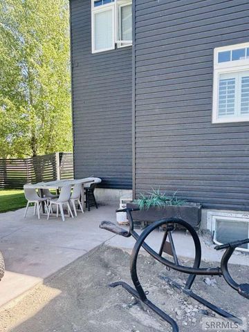 1074 Arctic Willow Drive, Rexburg, ID 83440