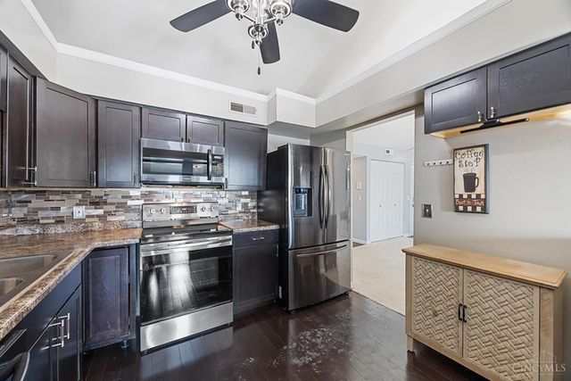 6289 Eagles Lake Drive, Cincinnati, OH 45248