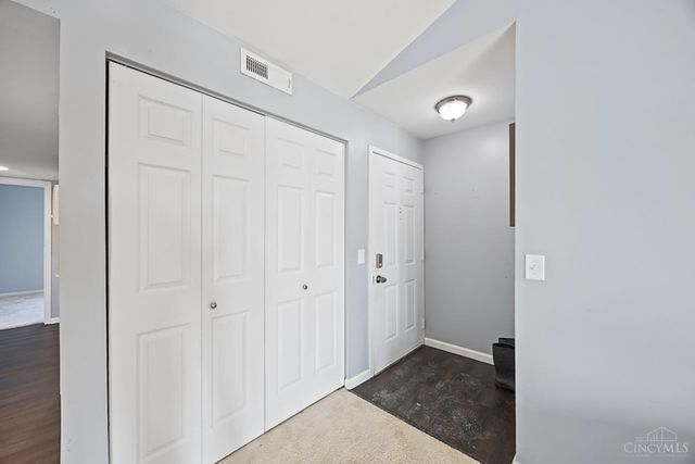 6289 Eagles Lake Drive, Cincinnati, OH 45248