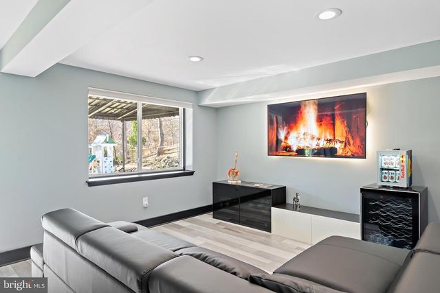 608 WINONA CT, Silver Spring, MD 20902