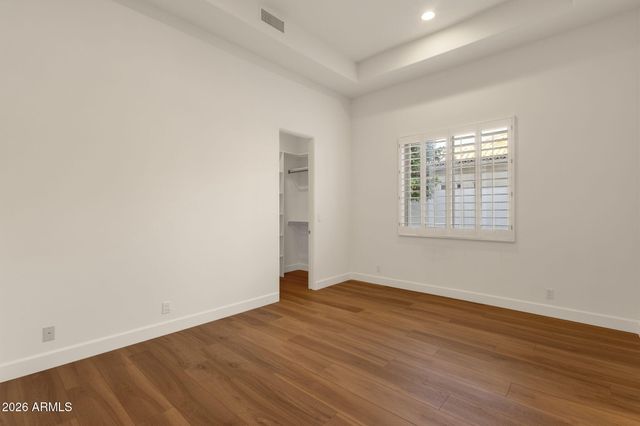 2156 E CHAMPAGNE Place, Chandler, AZ 85249