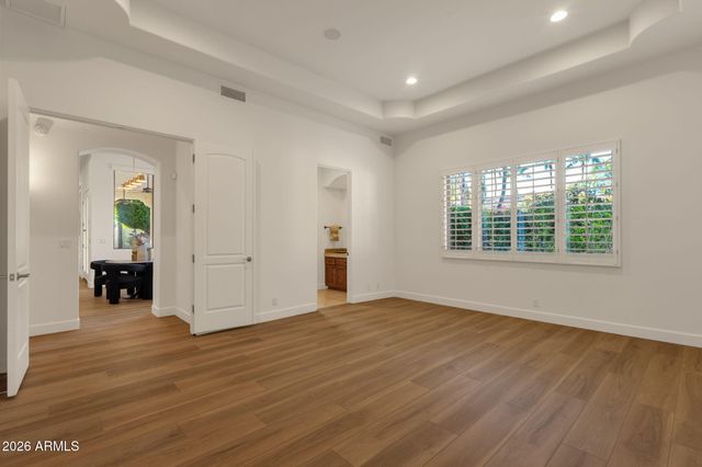 2156 E CHAMPAGNE Place, Chandler, AZ 85249