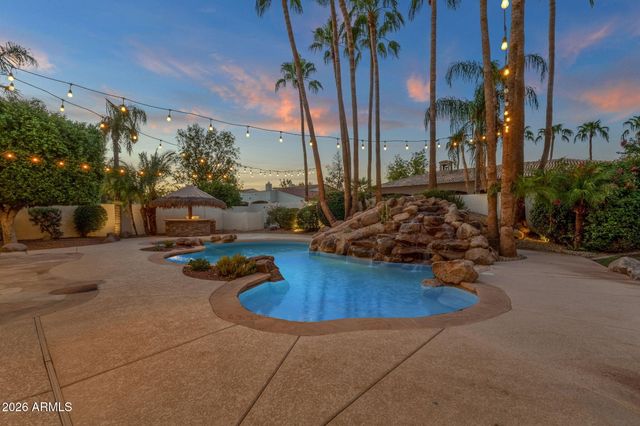 2156 E CHAMPAGNE Place, Chandler, AZ 85249