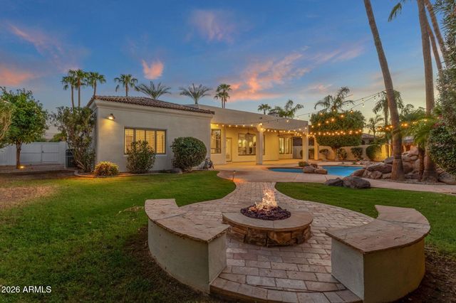 2156 E CHAMPAGNE Place, Chandler, AZ 85249