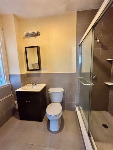 11 Raven St 2, Boston, MA 02125