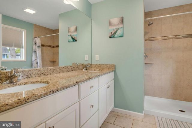 503 LIGHTHOUSE DR, Manahawkin, NJ 08050