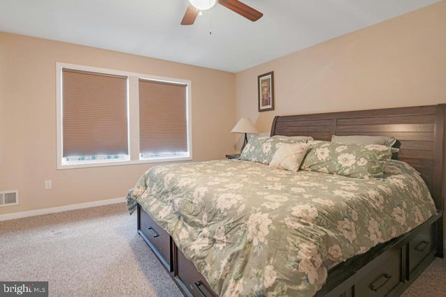 503 LIGHTHOUSE DR, Manahawkin, NJ 08050