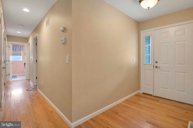503 LIGHTHOUSE DR, Manahawkin, NJ 08050