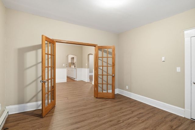 621 Chicopee St, Chicopee, MA 01013