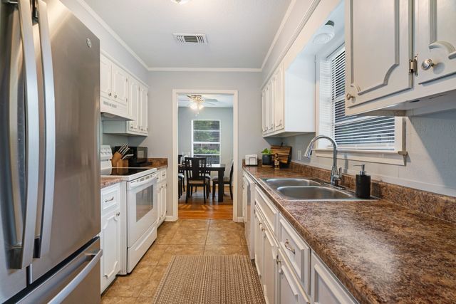 540 26th Street SE, Paris, TX 75460