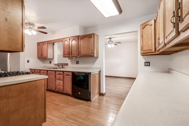 100 Meadow Lane, Mankato, MN 56001
