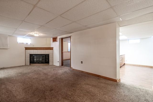 100 Meadow Lane, Mankato, MN 56001