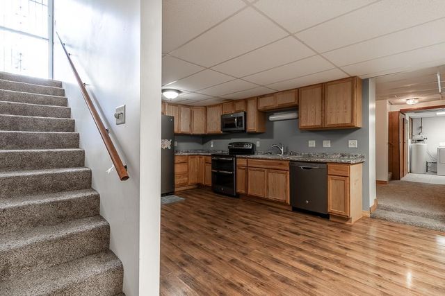 100 Meadow Lane, Mankato, MN 56001