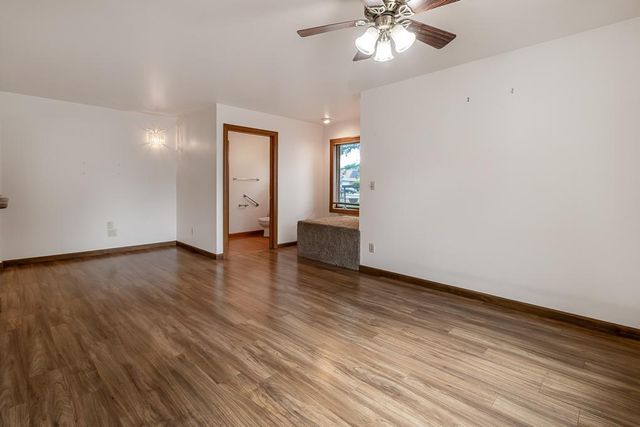 100 Meadow Lane, Mankato, MN 56001