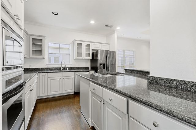 801 Knox Street, Houston, TX 77007