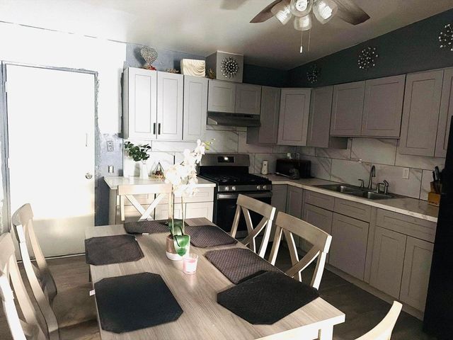 436 W Strother Avenue, Fresno, CA 93706