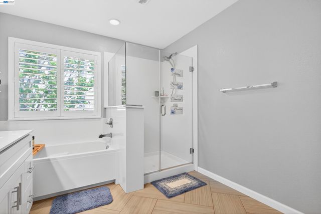 431 Colina Way, El Sobrante, CA 94803