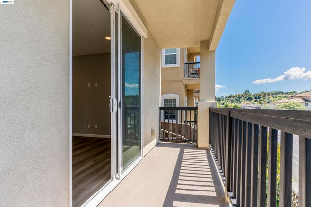 431 Colina Way, El Sobrante, CA 94803