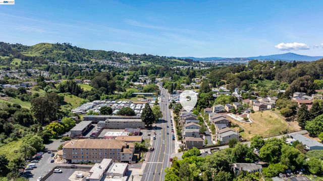 431 Colina Way, El Sobrante, CA 94803