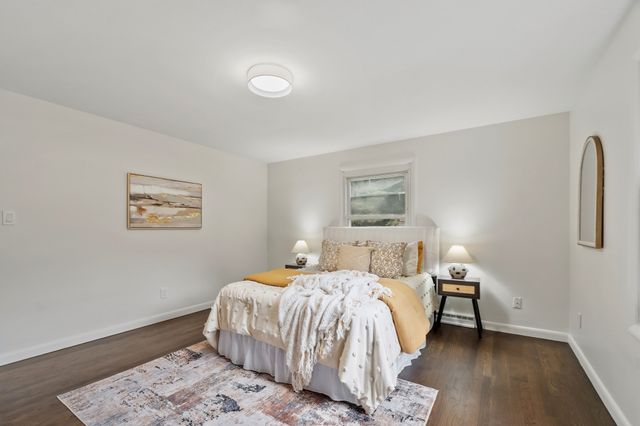 16 Bowl Rd, Chelmsford, MA 01824