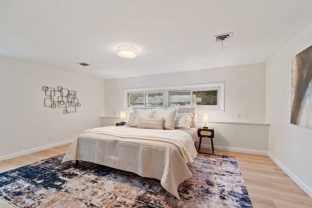 16 Bowl Rd, Chelmsford, MA 01824