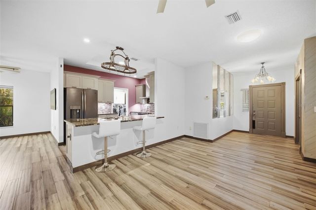 4656 31ST COURT E, Bradenton, FL 34203
