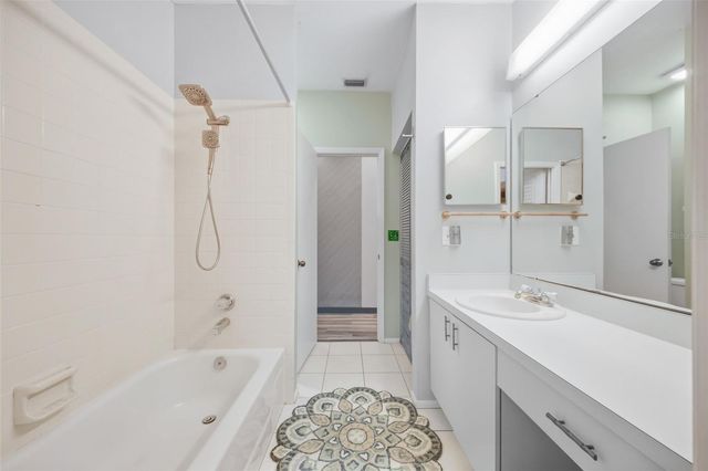 4656 31ST COURT E, Bradenton, FL 34203