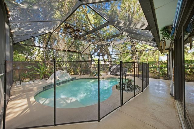 4656 31ST COURT E, Bradenton, FL 34203