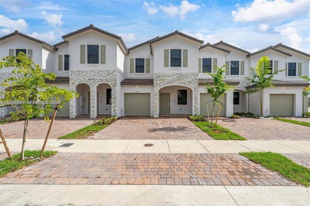 23509 SW 129th Path, Homestead, FL 33032