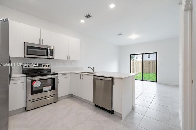 23509 SW 129th Path, Homestead, FL 33032