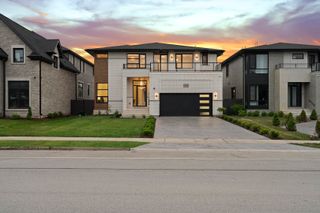 1914 Lee Street, Des Plaines, IL 60018