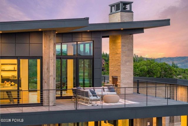 2022 E Painted Bluff Circle, Kamas, UT 84036