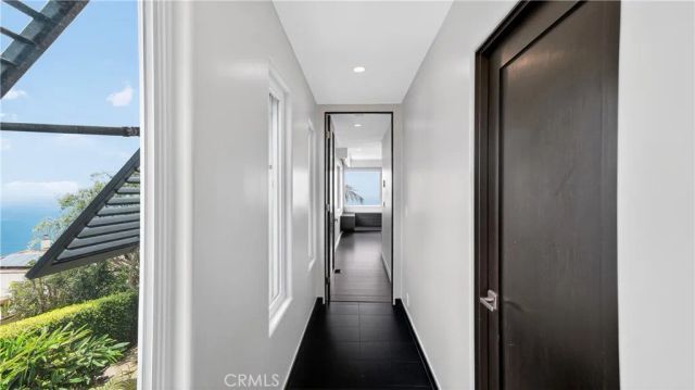 855 Santa Ana Street, Laguna Beach, CA 92651