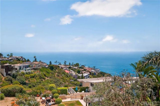 855 Santa Ana Street, Laguna Beach, CA 92651