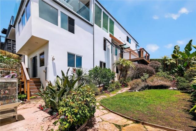 855 Santa Ana Street, Laguna Beach, CA 92651