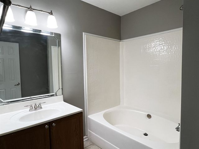 373 Still Water Circle, Boiling Springs, SC 29316