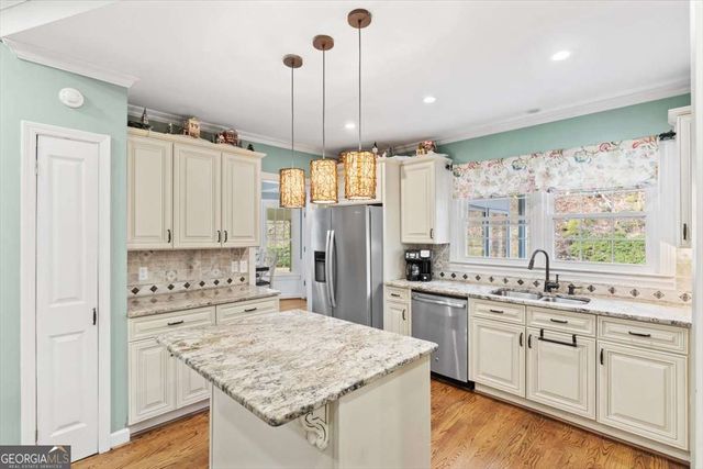 20 Pine Valley Road SW, Rome, GA 30165