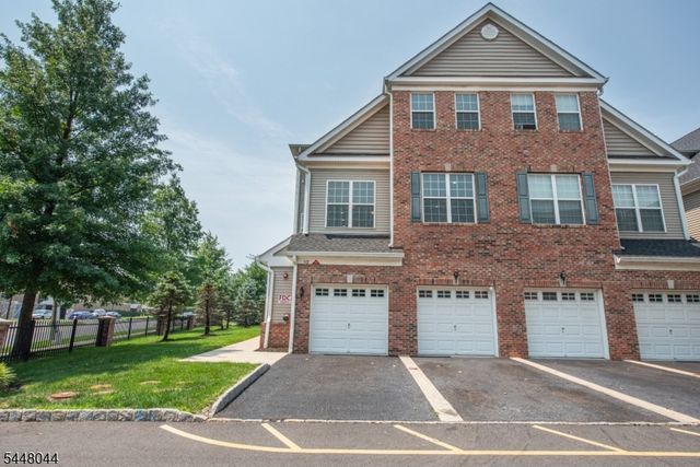 2 Station Sq 2, Union Twp., NJ 07083