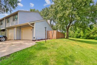 911 Breezewood Circle, Altoona, IA 50009
