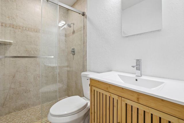 301 Wilma Circle, Riviera Beach, FL 33404