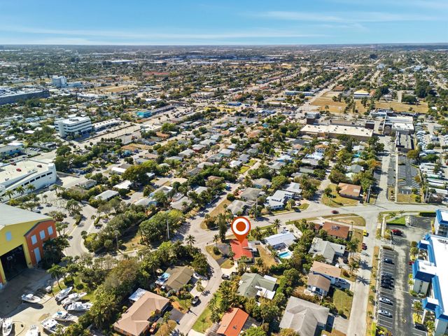 301 Wilma Circle, Riviera Beach, FL 33404