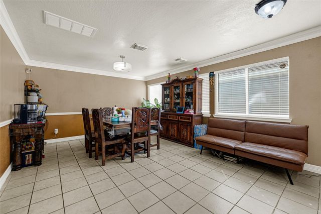 19518 Green Chase Lane, Houston, TX 77073