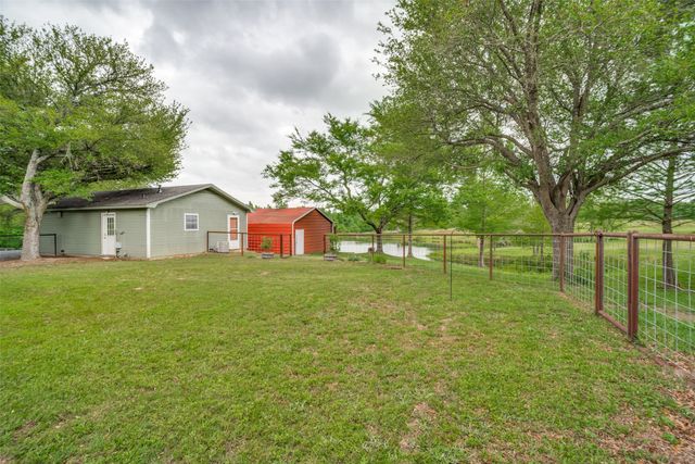 1688 County Road 3118, Quitman, TX 75783