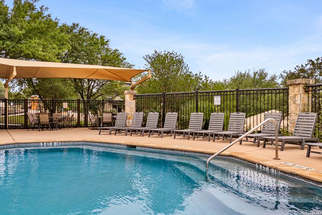 710 Caballo, Canyon Lake, TX 78133