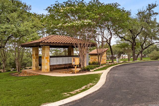 710 Caballo, Canyon Lake, TX 78133
