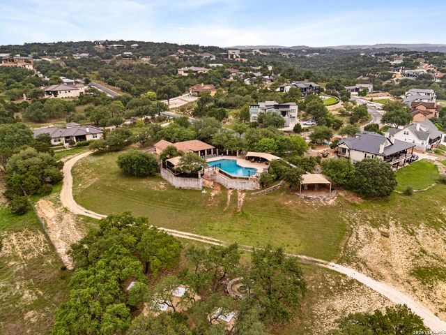 710 Caballo, Canyon Lake, TX 78133