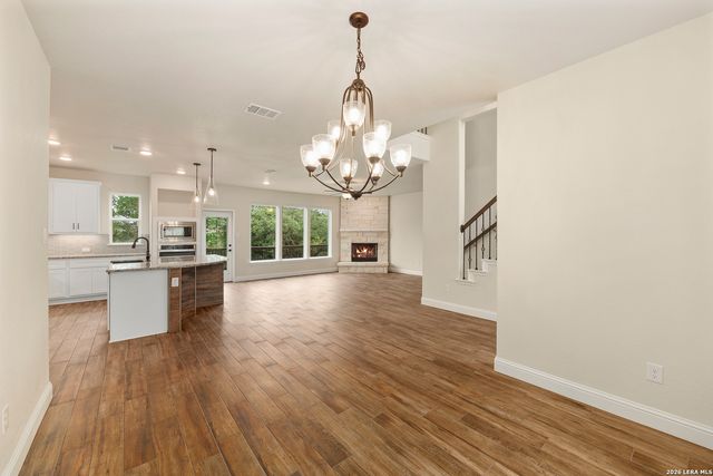 710 Caballo, Canyon Lake, TX 78133